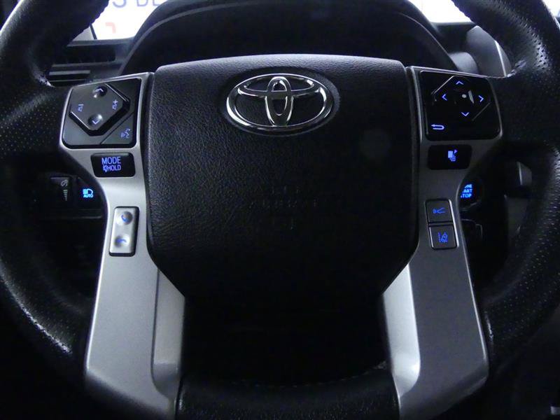 Used 2020 Toyota 4Runner SR5 Premium w/ Moonroof Package AWD/4WD image 19