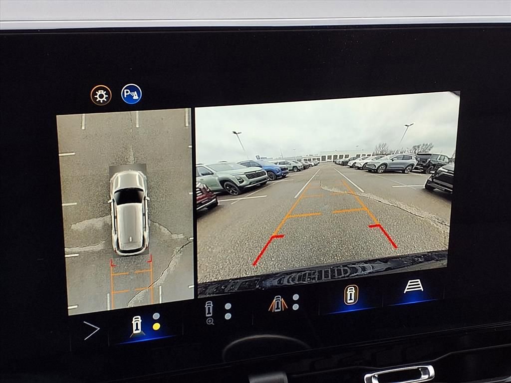 New 2026 Chevrolet Equinox LT image 18