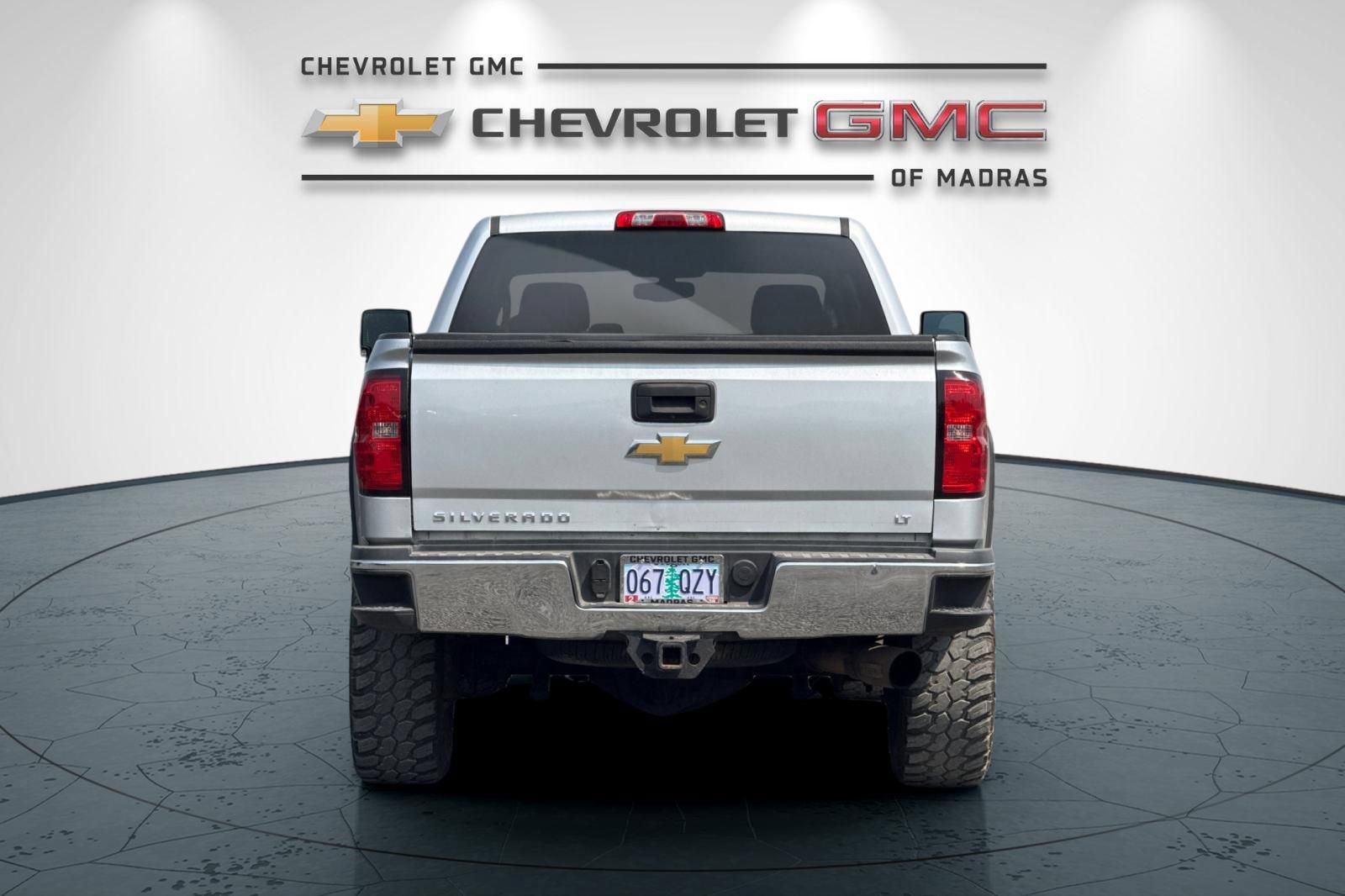 Used 2017 Chevrolet Silverado 3500 LT AWD/4WD image 4