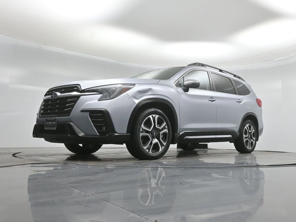 Used 2023 Subaru Ascent Limited w/ Technology Package AWD/4WD image 46