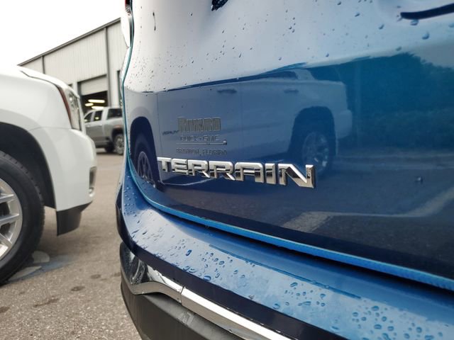 Used 2021 GMC Terrain SLT FWD image 7