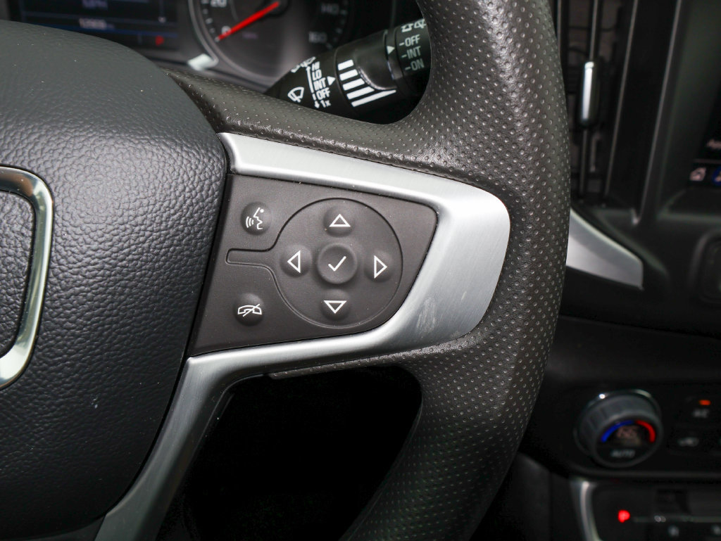 Used 2023 GMC Terrain SLE w/ Driver Convenience Package FWD image 18
