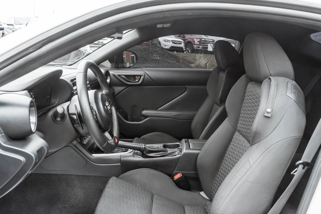 Used 2024 Toyota GR86 RWD image 24