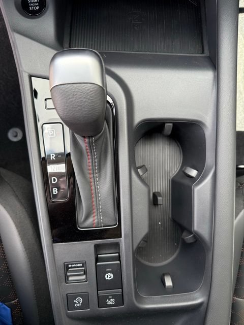 New 2026 Nissan Sentra SR w/ SR Premium Package FWD image 18