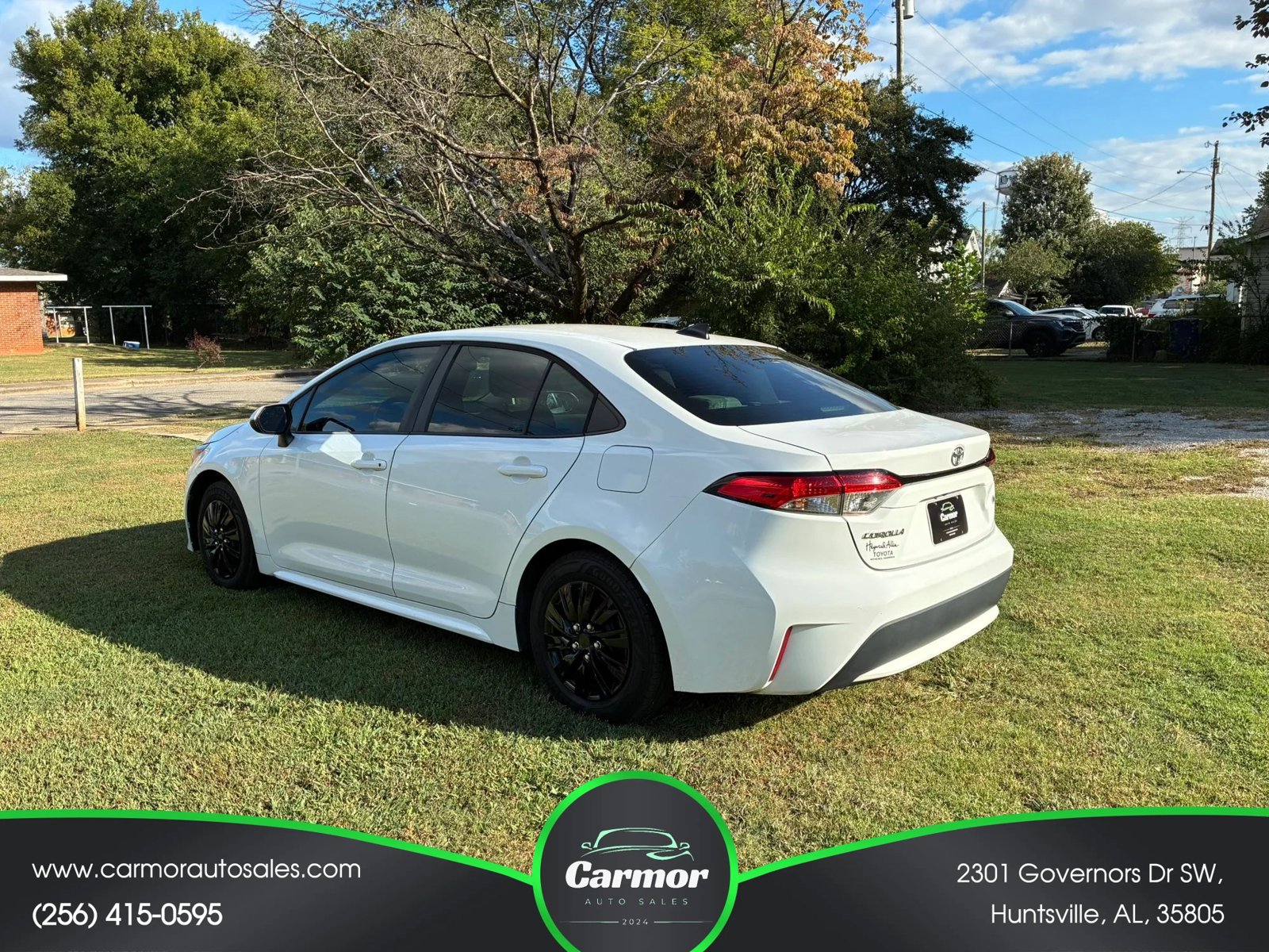 Used 2022 Toyota Corolla L FWD image 3