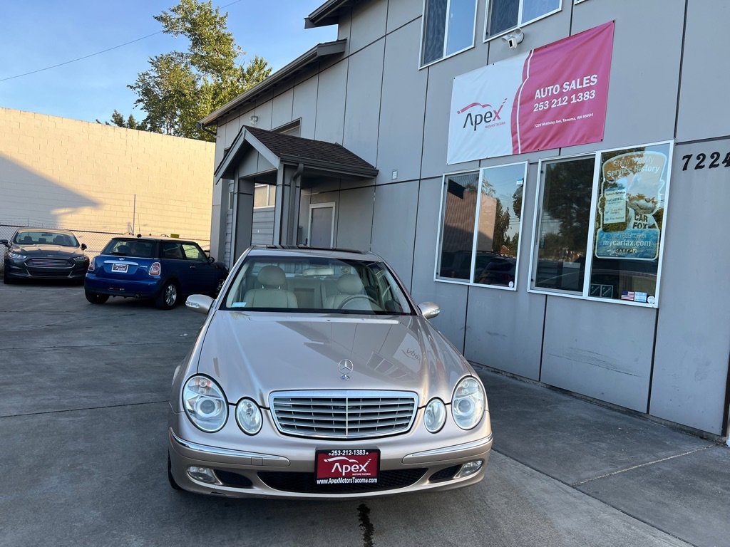 Used 2003 Mercedes-Benz E 320 Sedan image 2
