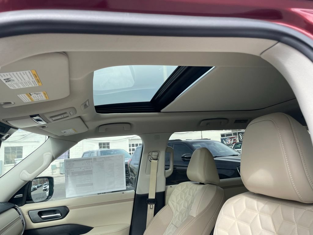 New 2026 Nissan Armada Platinum AWD/4WD image 23