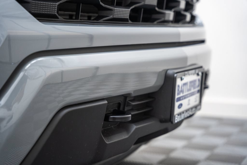 Used 2025 Chevrolet Silverado 1500 Custom w/ Turbomax Blackout Package AWD/4WD image 14