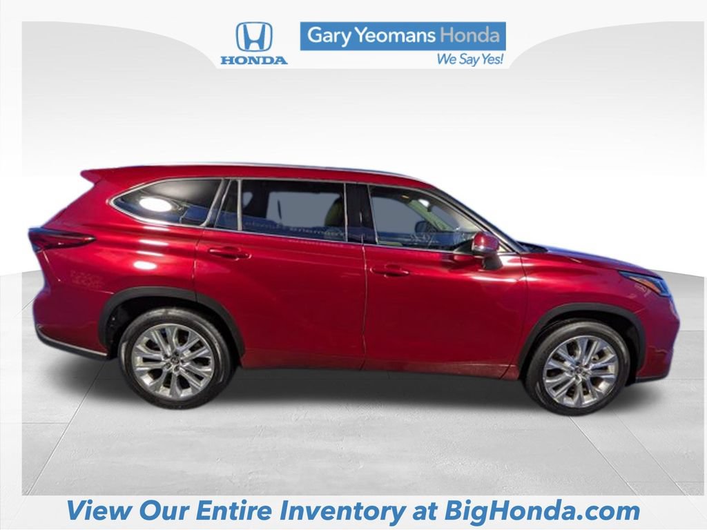 Used 2020 Toyota Highlander Limited FWD image 5
