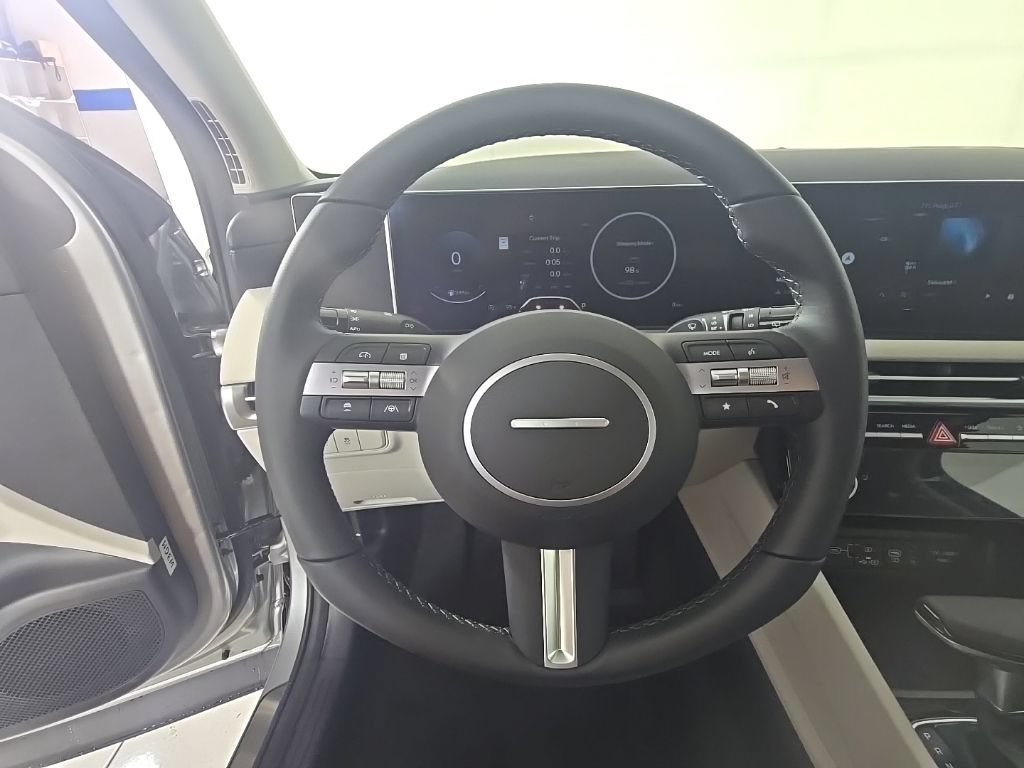 New 2026 Hyundai Tucson SEL FWD image 19