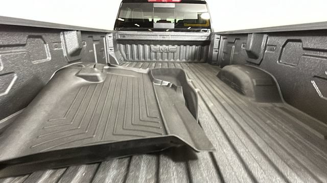 Used 2025 GMC Sierra 3500 Denali Ultimate AWD/4WD image 28