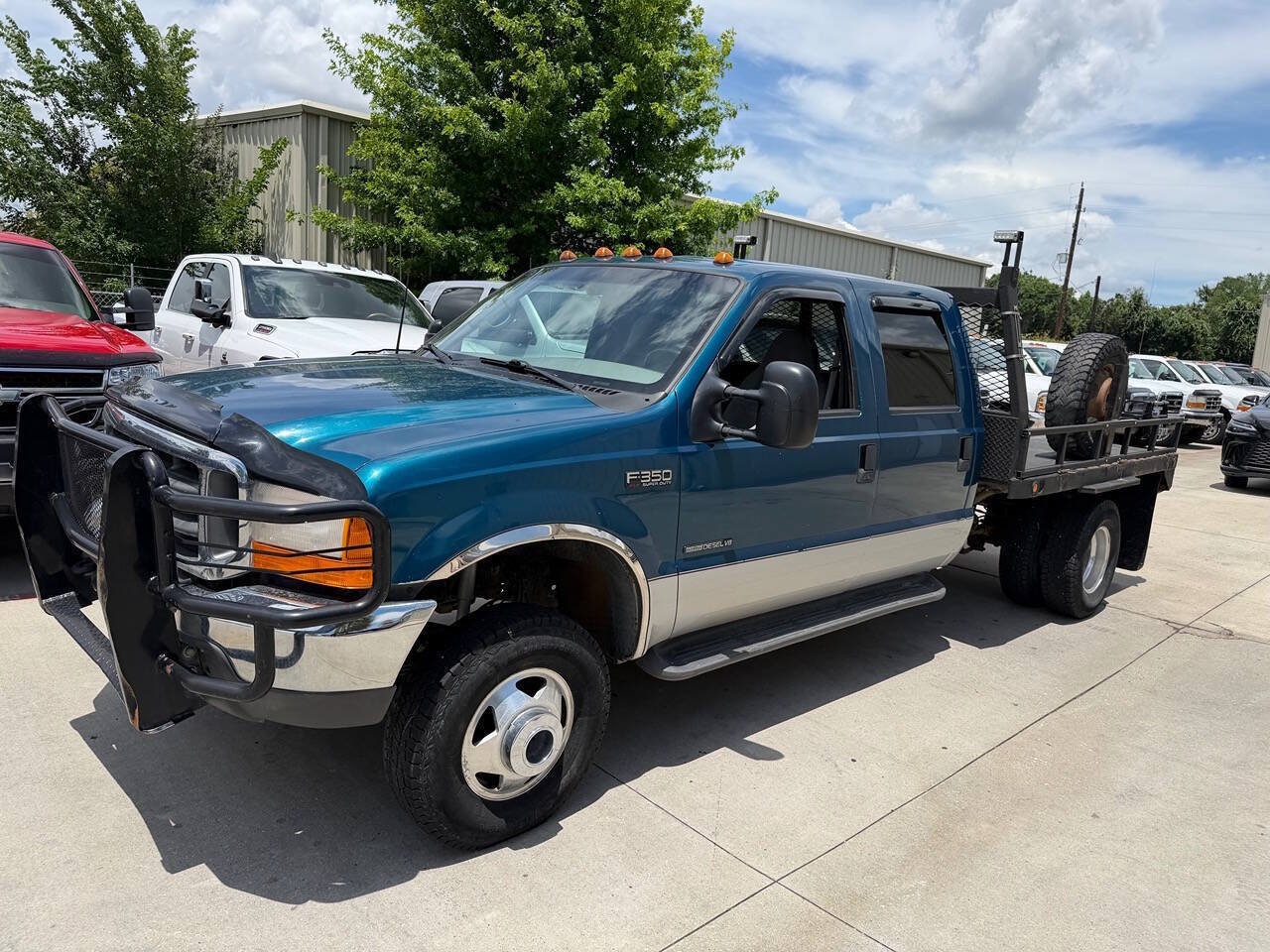 Used 2001 Ford F350 XLT AWD/4WD image 1