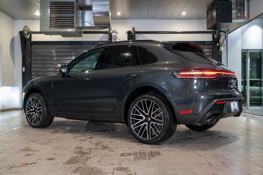 New 2026 Porsche Macan image 3