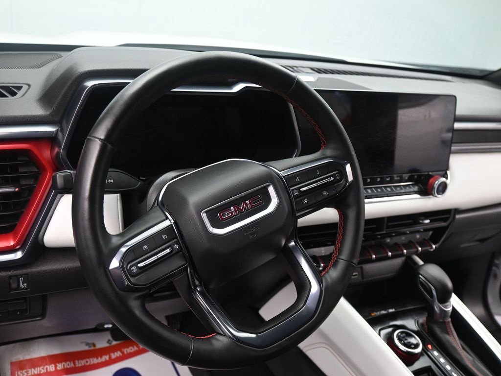 Used 2024 GMC Canyon AT4X image 12