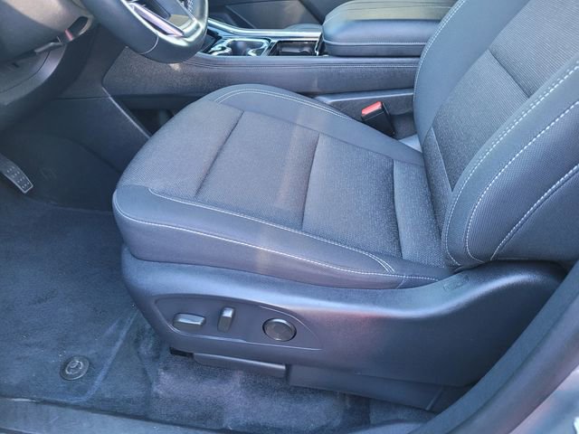 Used 2024 Chevrolet Traverse LT image 16