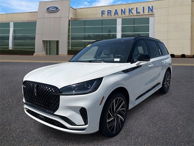 New 2025 Lincoln Aviator Black Label w/ Black Label Special Edition image 3