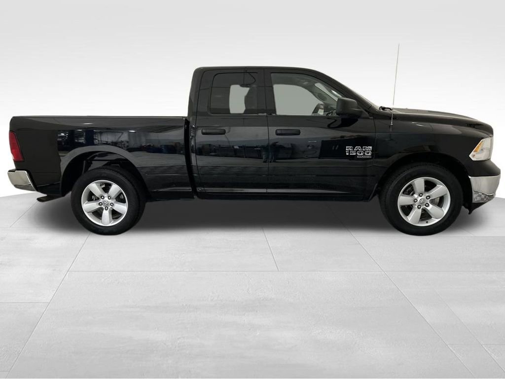 Used 2024 RAM 1500 Classic SLT image 8
