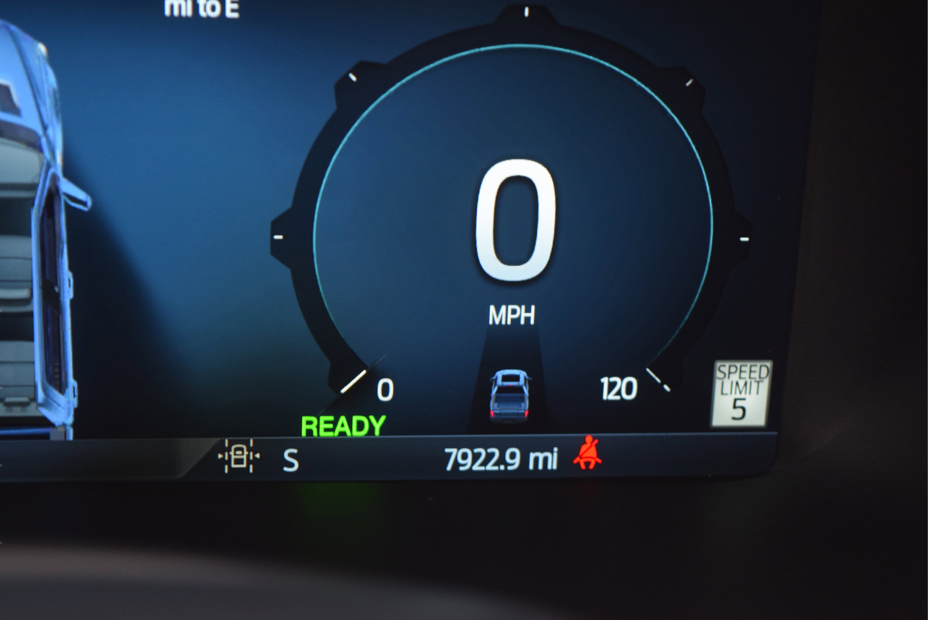 Used 2025 Ford F150 Platinum w/ Equipment Group 702A High image 16