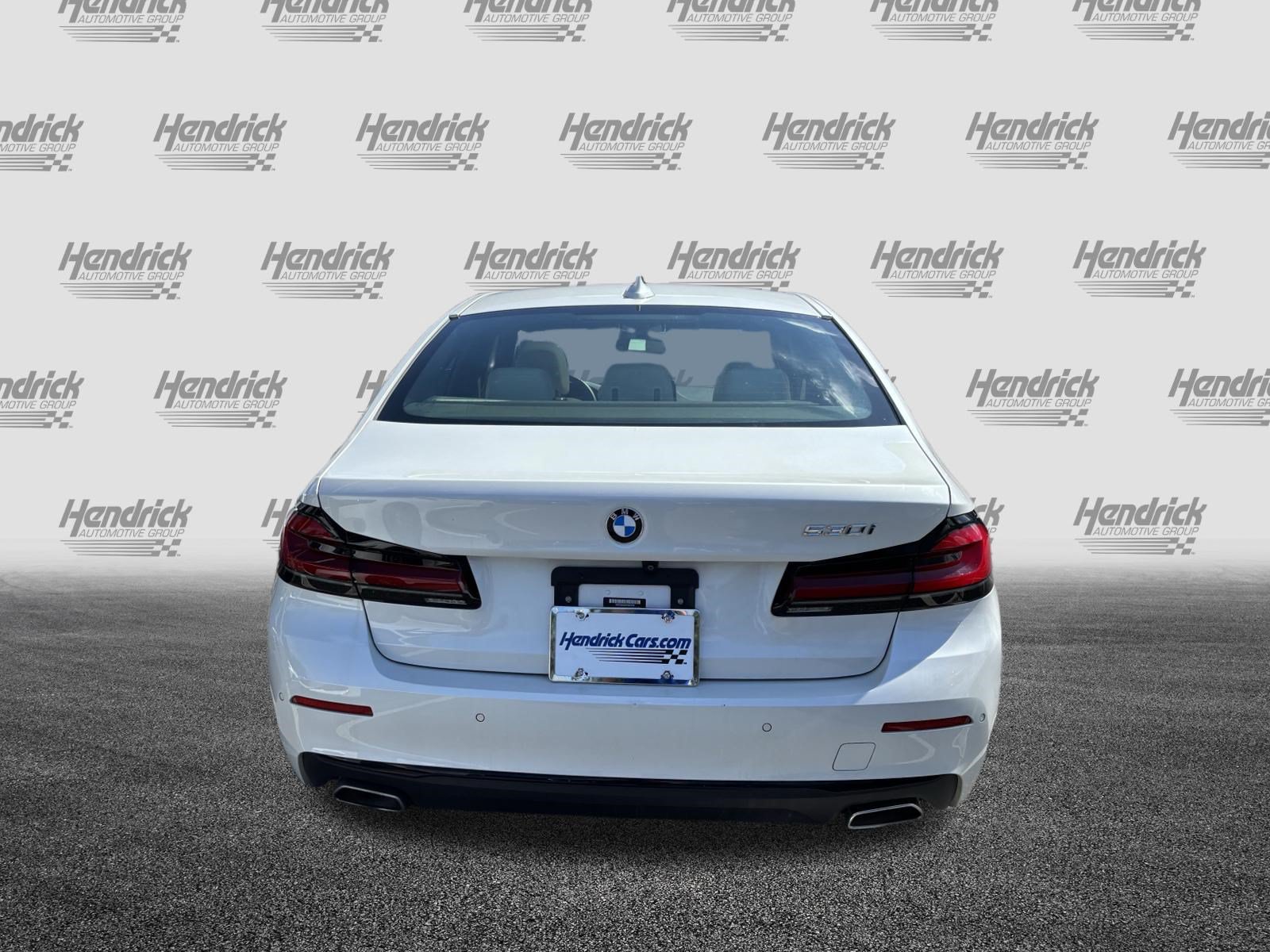 Used 2023 BMW 530i w/ Premium Package RWD image 9