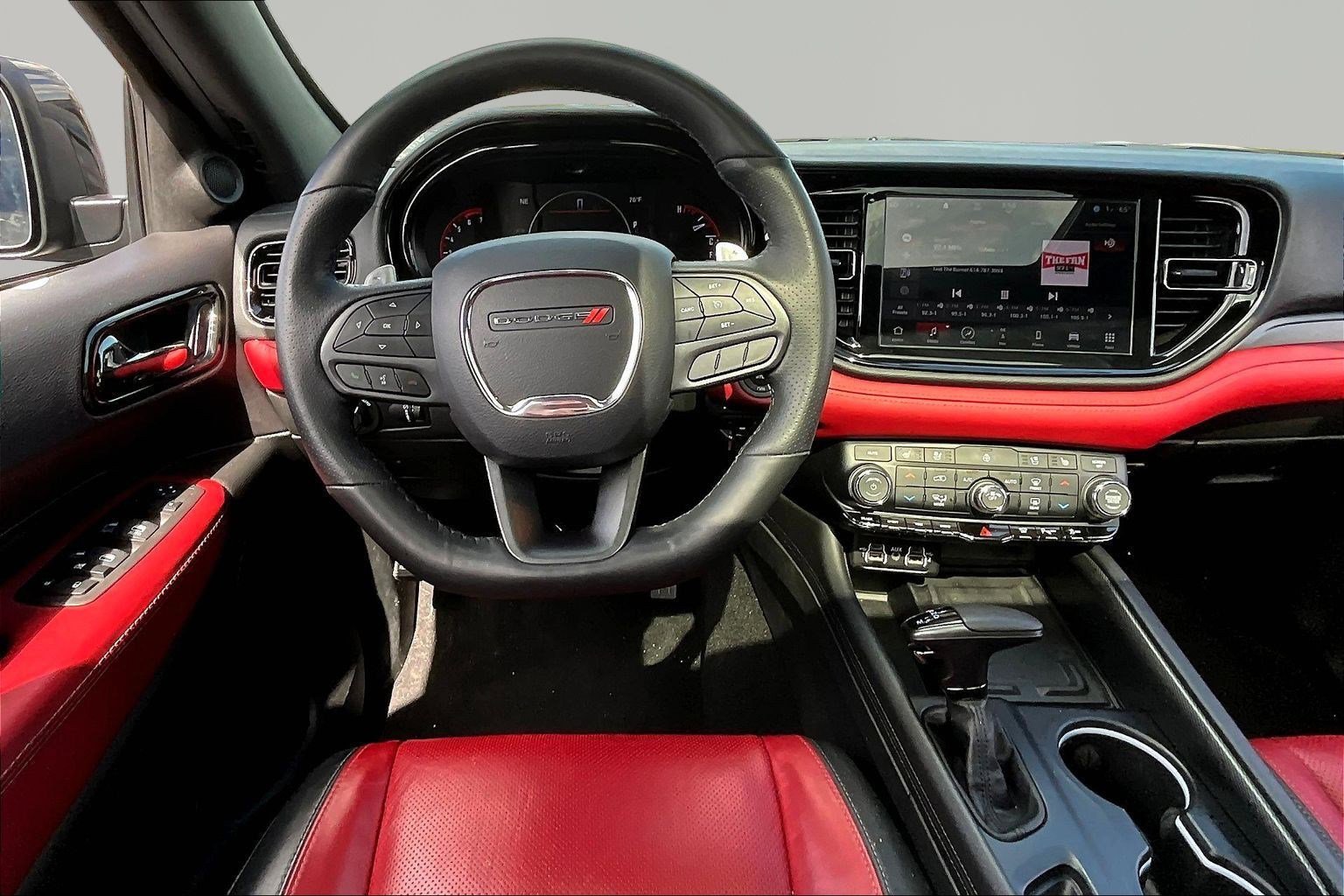 Used 2022 Dodge Durango R/T w/ Tow 'N Go Package AWD/4WD image 8