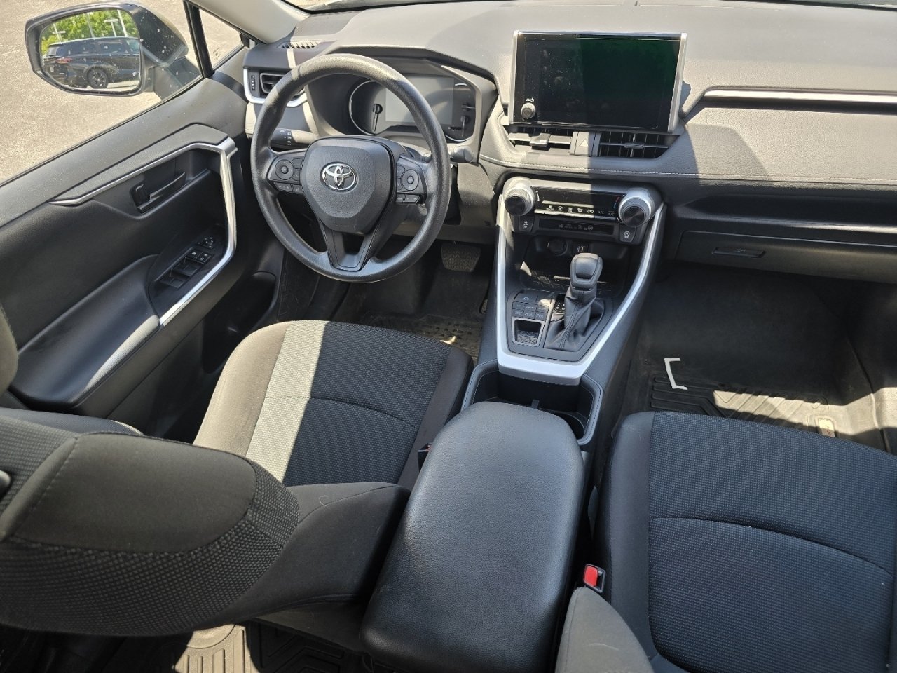 Certified 2024 Toyota RAV4 LE AWD/4WD image 19