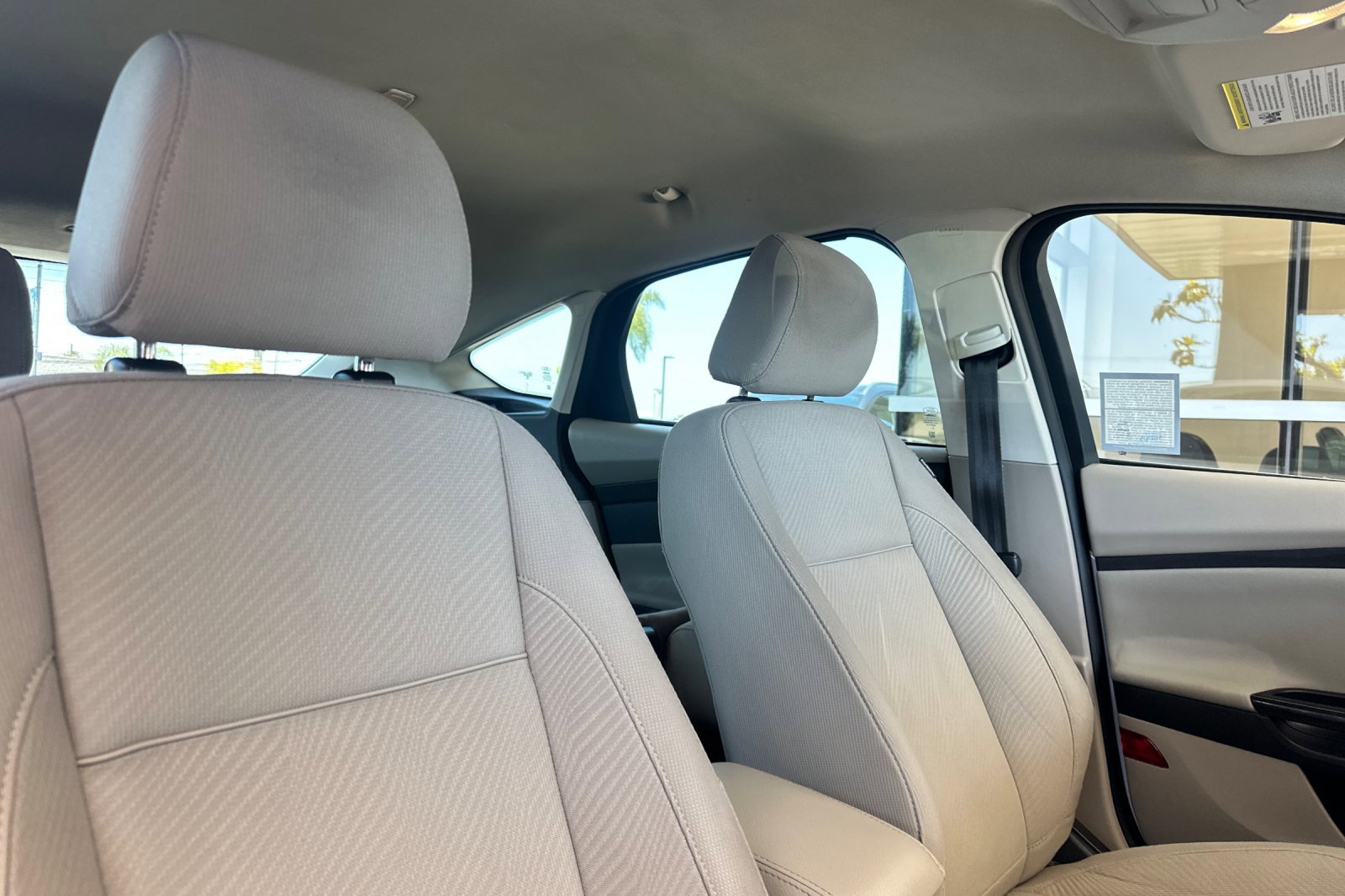 Used 2017 Ford Focus Electric Hatchback image 18