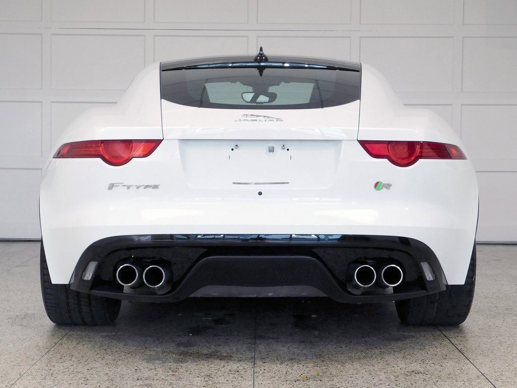 Used 2015 Jaguar F-TYPE R image 5