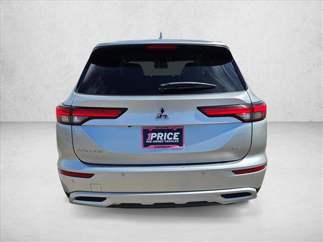 Used 2024 Mitsubishi Outlander SE FWD image 7