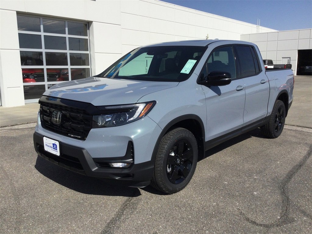 New 2026 Honda Ridgeline Black Edition image 11