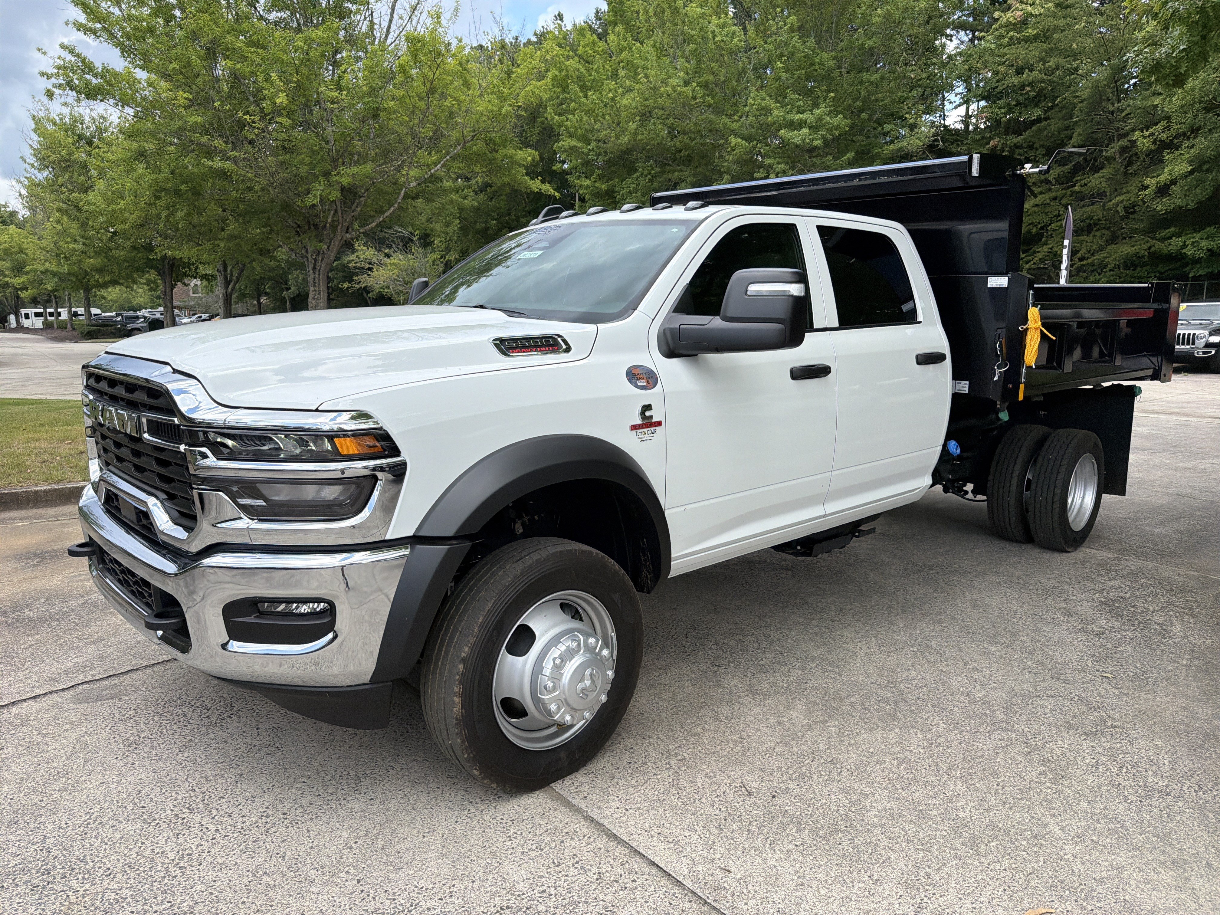 New 2026 RAM 5500 Tradesman AWD/4WD image 3