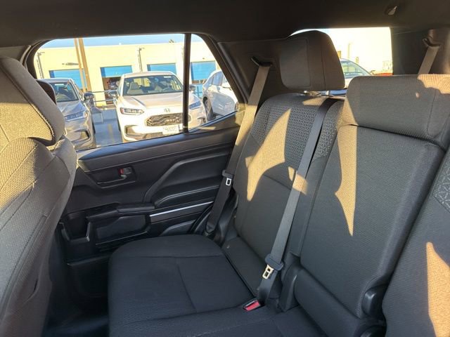 Used 2025 Toyota 4Runner SR5 image 23