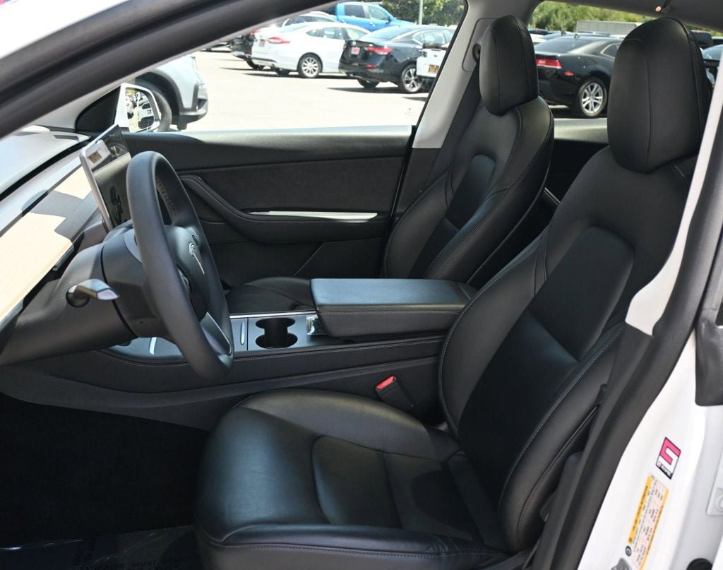 Used 2021 Tesla Model Y Long Range AWD/4WD image 13