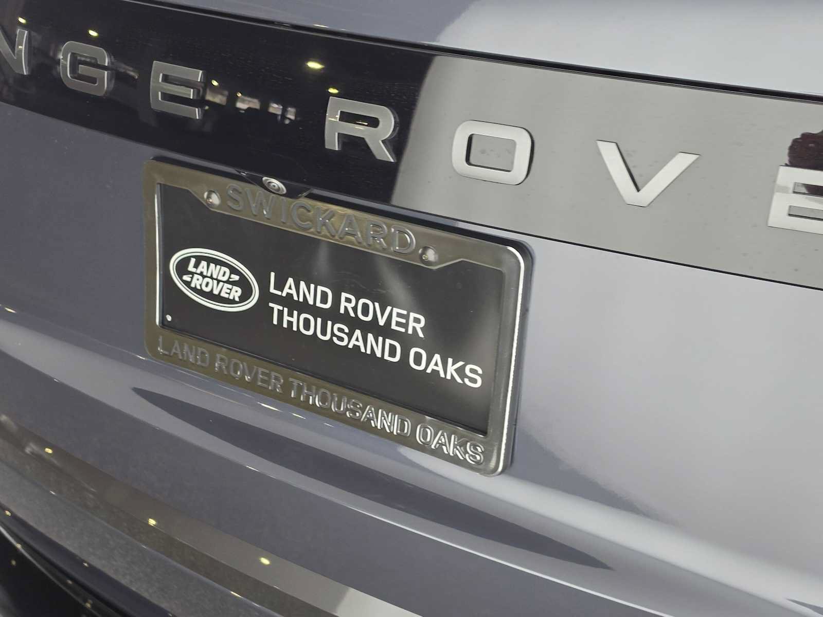 Used 2025 Land Rover Range Rover SE AWD/4WD image 13