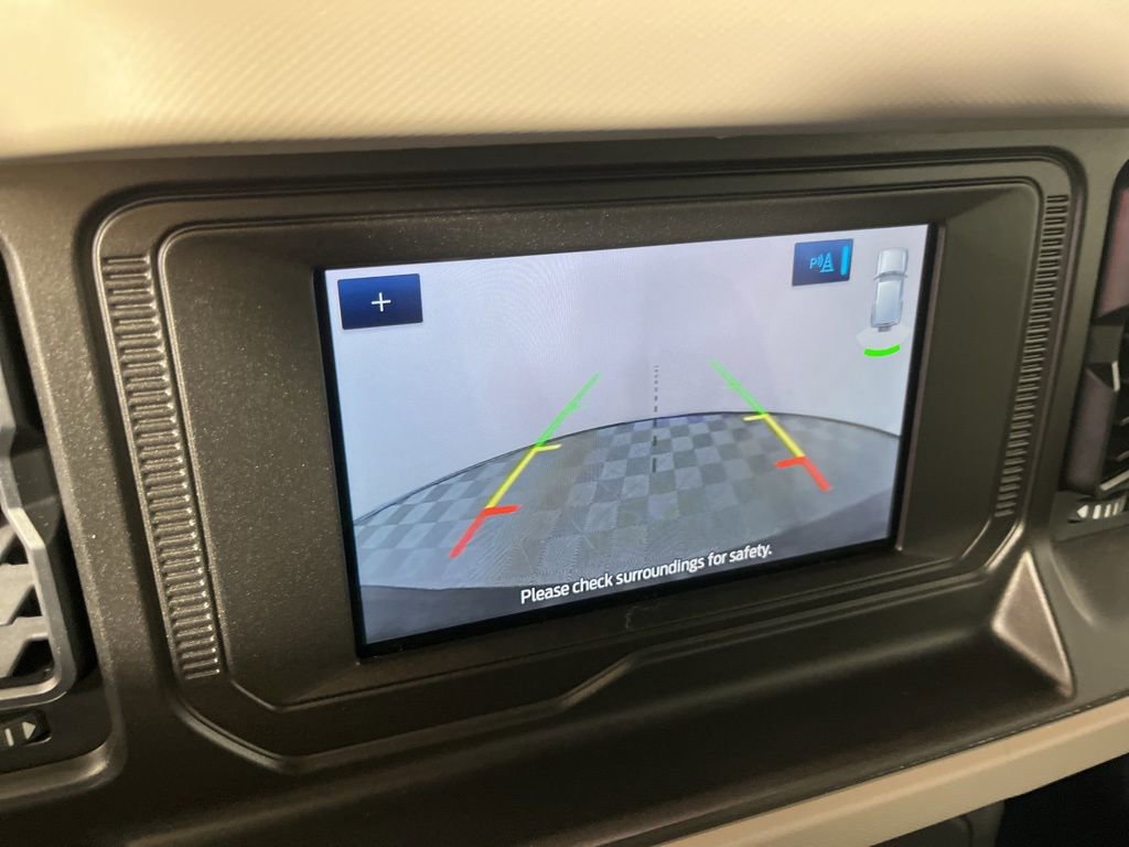 Used 2023 Ford Bronco Wildtrak image 28