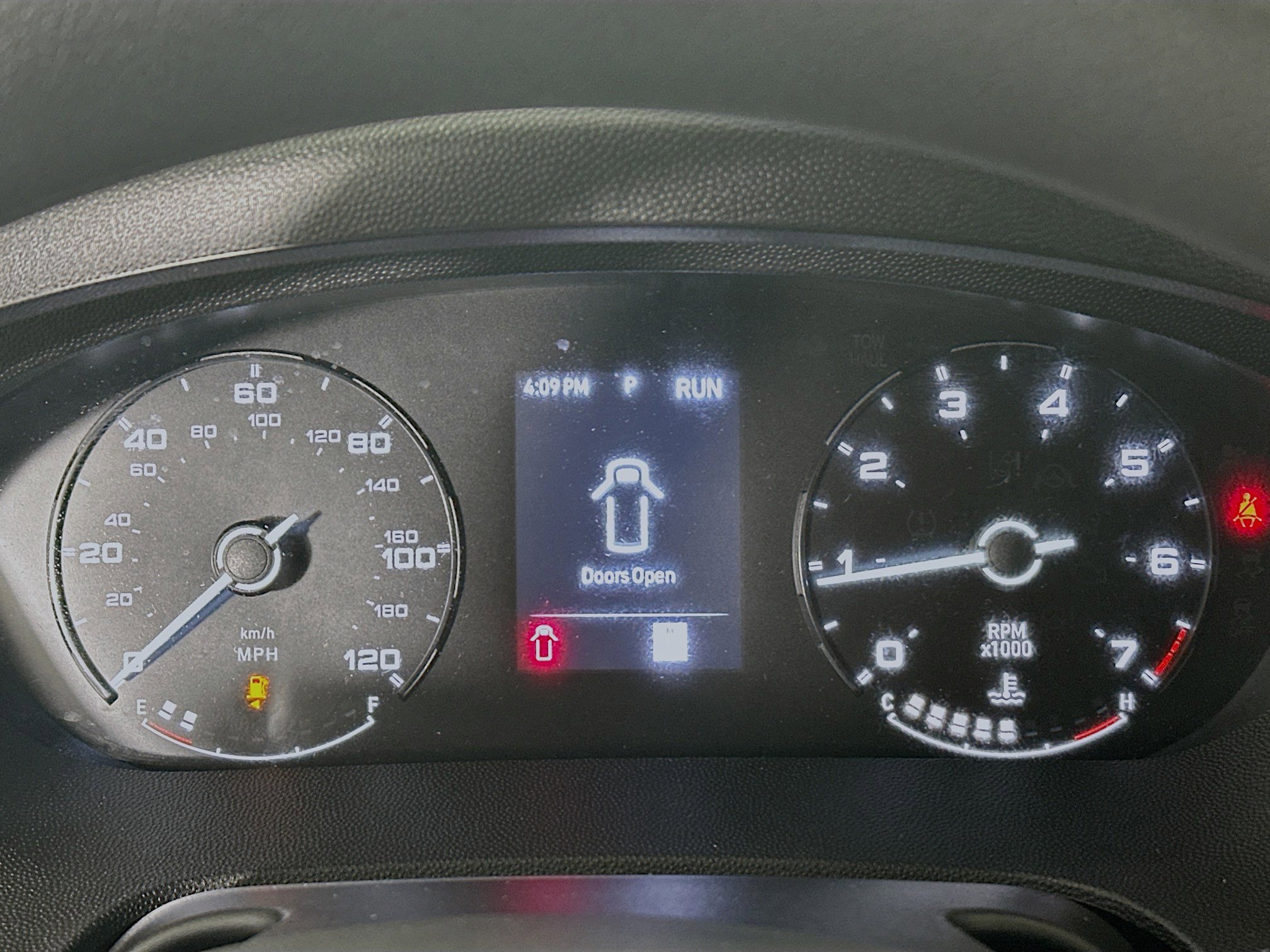 Used 2023 RAM ProMaster 3500 w/ Driver Convenience Group image 19