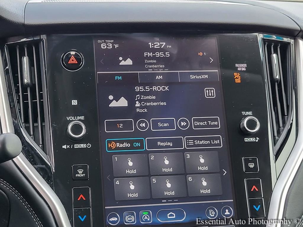 Used 2024 Subaru Outback Premium image 20