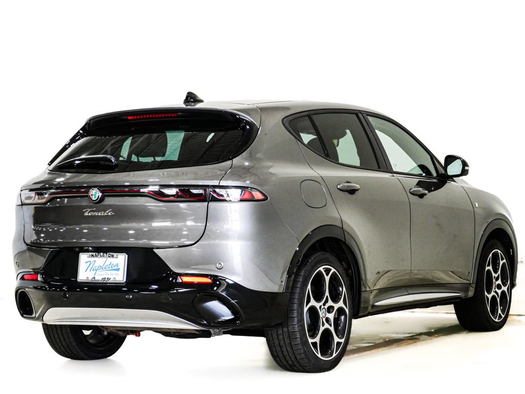 Used 2024 Alfa Romeo Tonale Ti AWD/4WD image 7