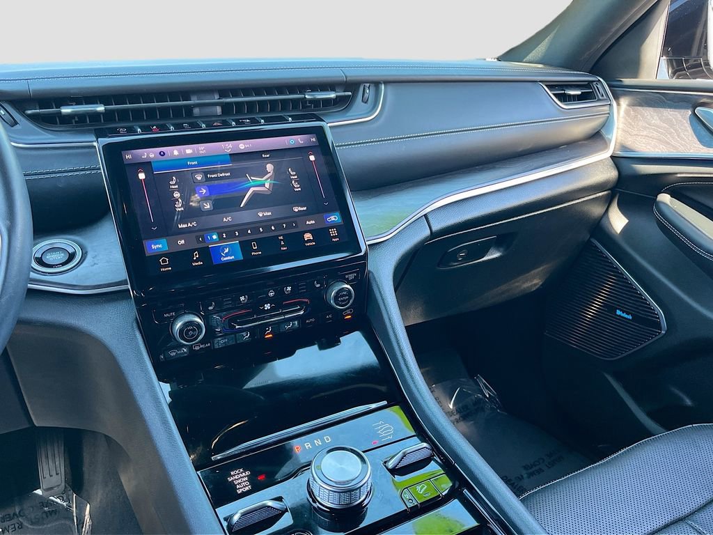 Certified 2022 Jeep Grand Cherokee L Overland image 25