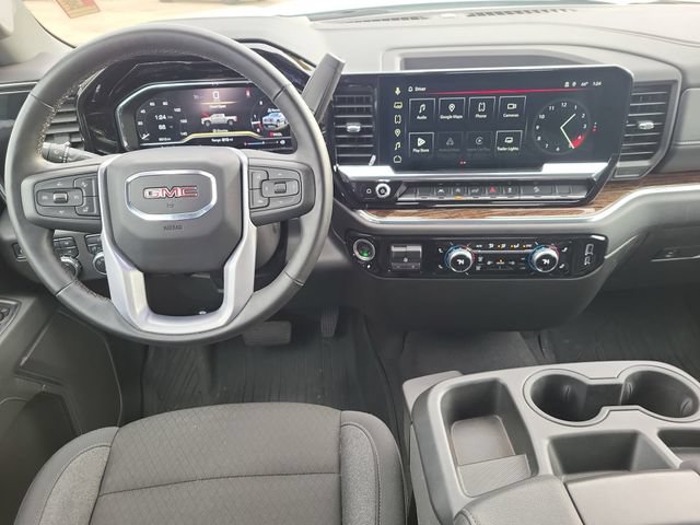 Used 2025 GMC Sierra 1500 SLE w/ X31 Off-Road Package AWD/4WD image 13