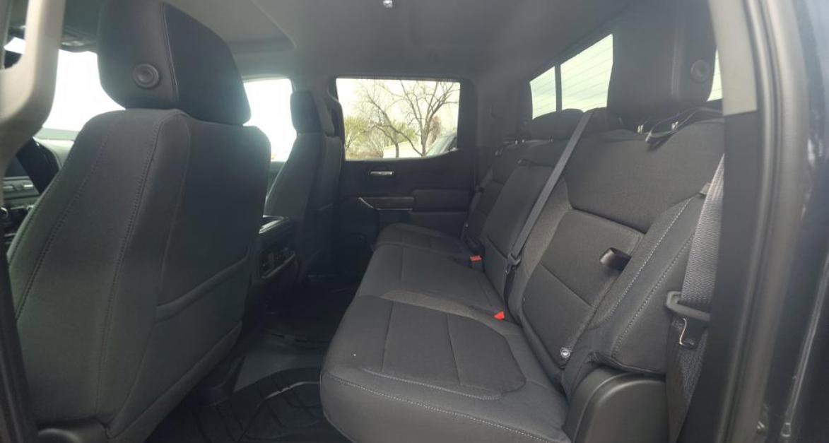 Used 2019 Chevrolet Silverado 1500 RST image 12