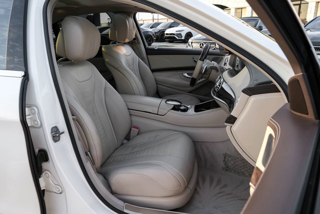 Used 2019 Mercedes-Benz S 560 4MATIC Sedan image 38