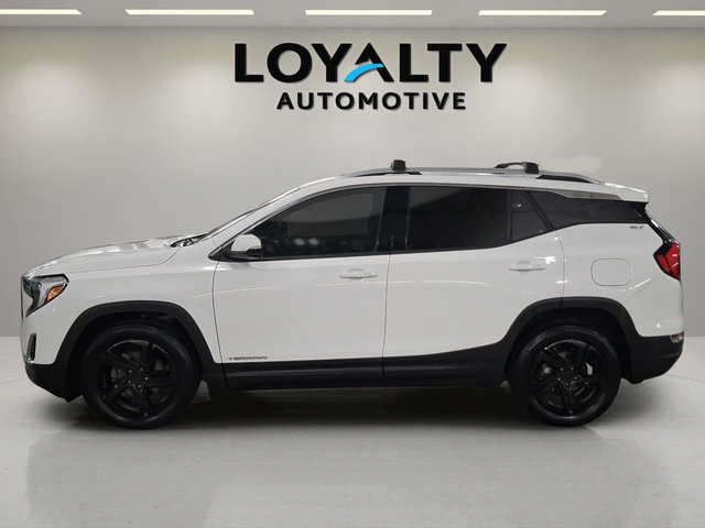 Used 2020 GMC Terrain SLT FWD image 2