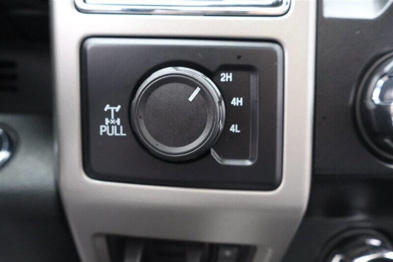 Used 2020 Ford F350 Lariat w/ Tremor Off-Road Package image 24