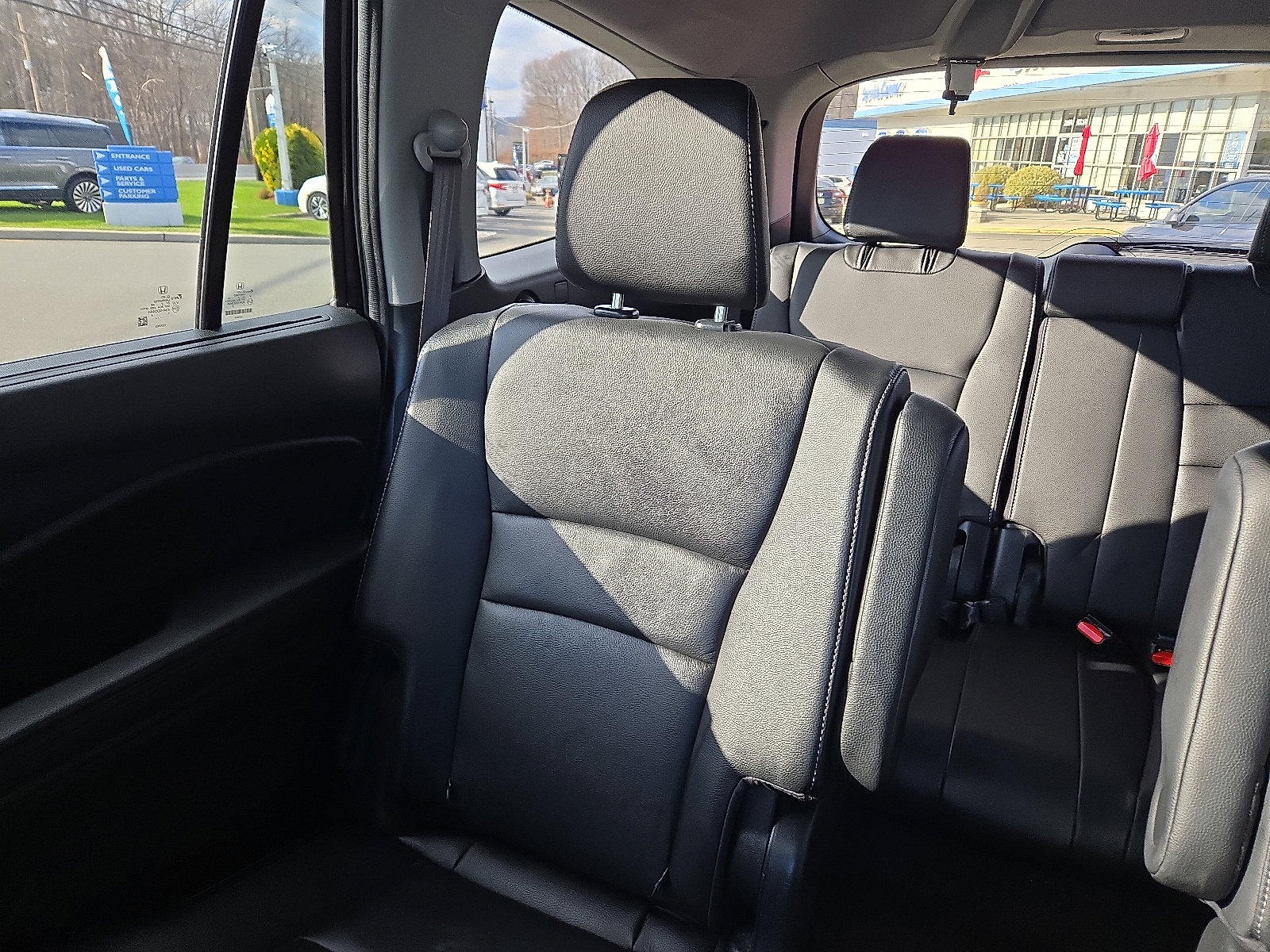 Certified 2022 Honda Pilot Touring image 18