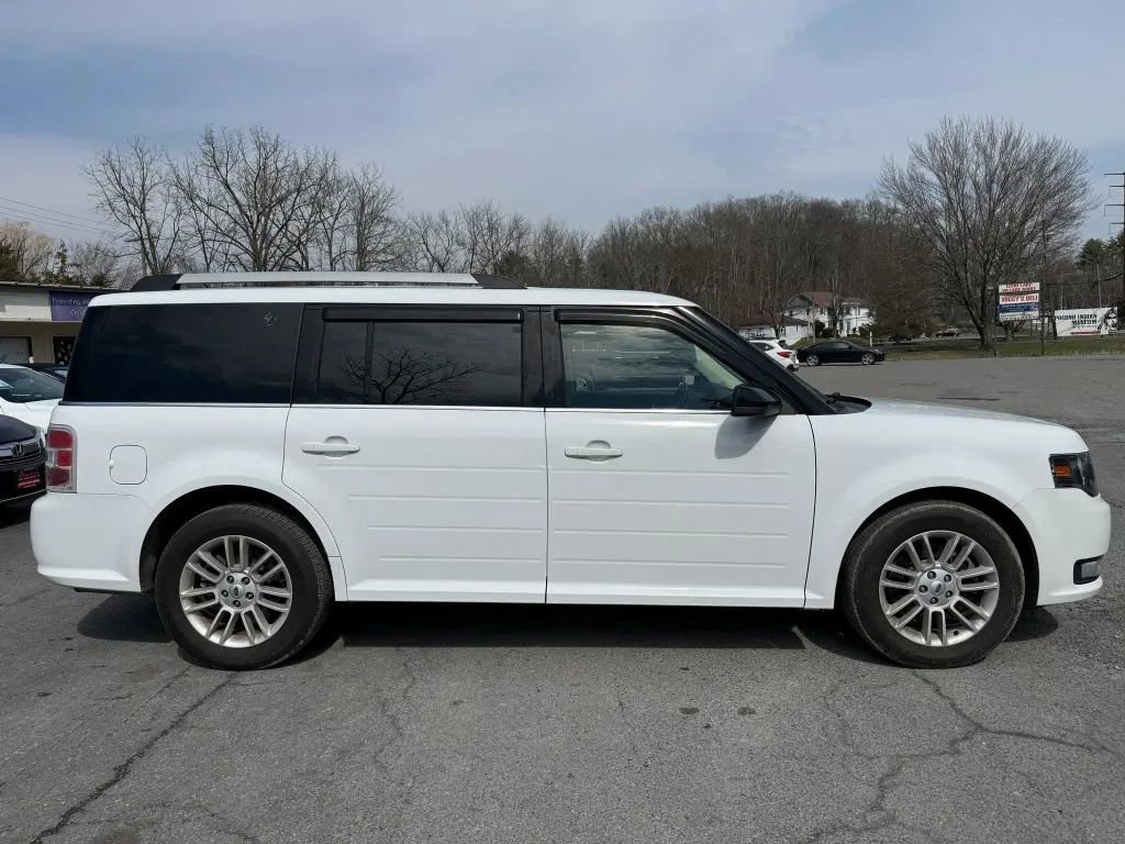 Used 2014 Ford Flex SEL w/ Equipment Group 201A AWD/4WD image 9