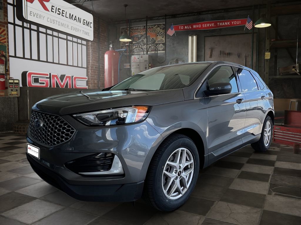 Used 2024 Ford Edge SEL image 1