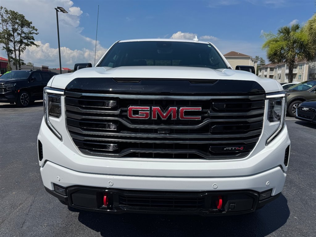 Used 2026 GMC Sierra 1500 AT4 w/ AT4 Premium Package AWD/4WD image 3