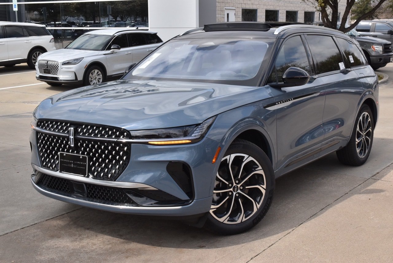 New 2026 Lincoln Nautilus Reserve AWD/4WD image 19