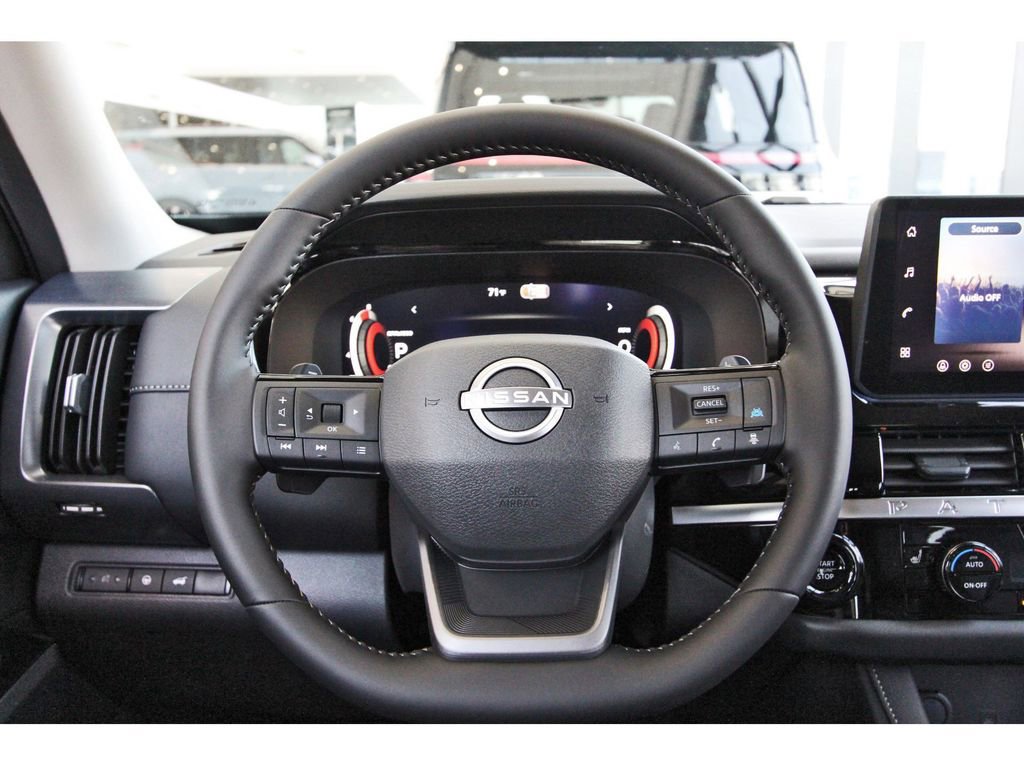 New 2026 Nissan Pathfinder SL image 13