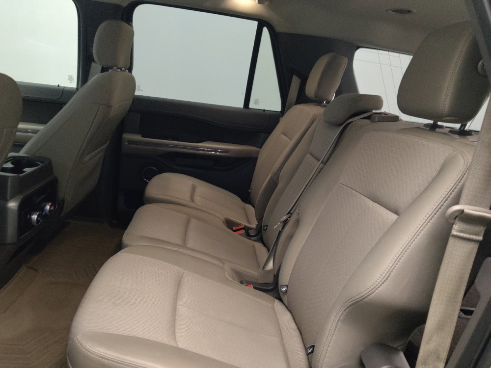 Used 2020 Ford Expedition Max XLT RWD image 18
